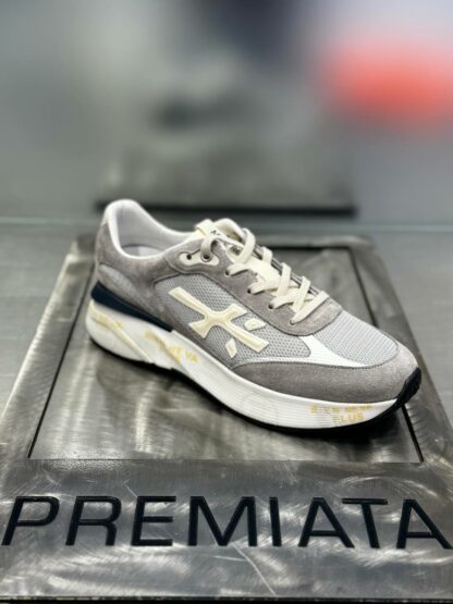 Premiata 3913