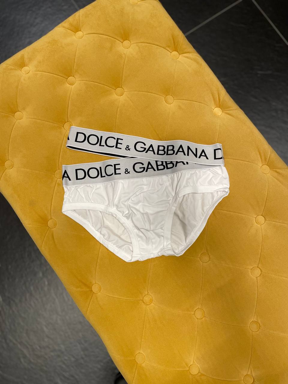 Dolce & Gabbana Outlets 81736