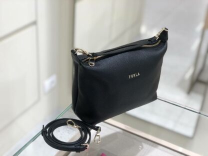 Furla Outlets 20000