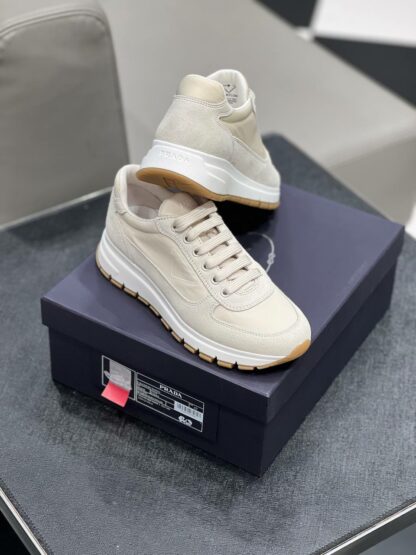 Prada Outlet 48012